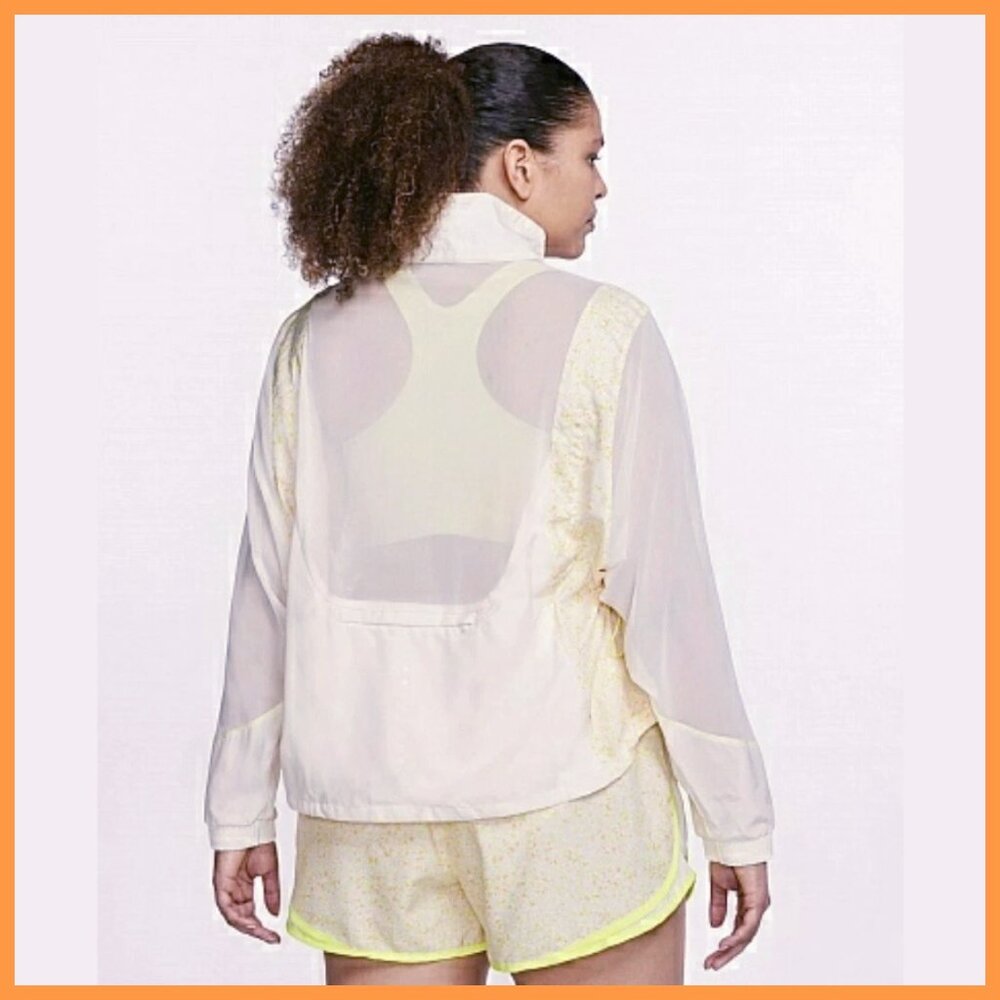 NWT Nike Icon Clash Packable Running Jacket CU8416-110 Beige Women's Plus 3X - Picture 15 of 16